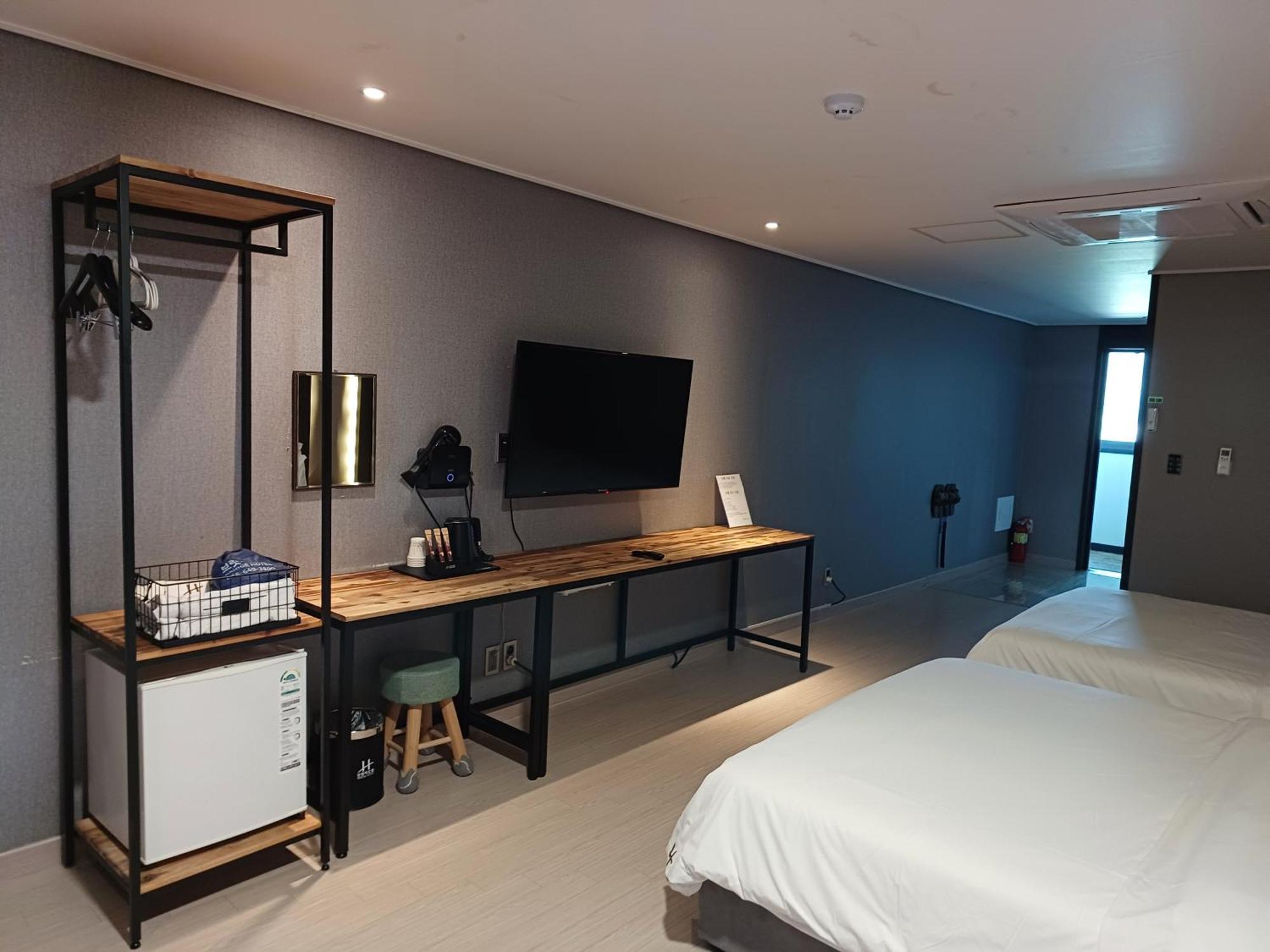 Tongyeong Bridge Hotel Exteriér fotografie